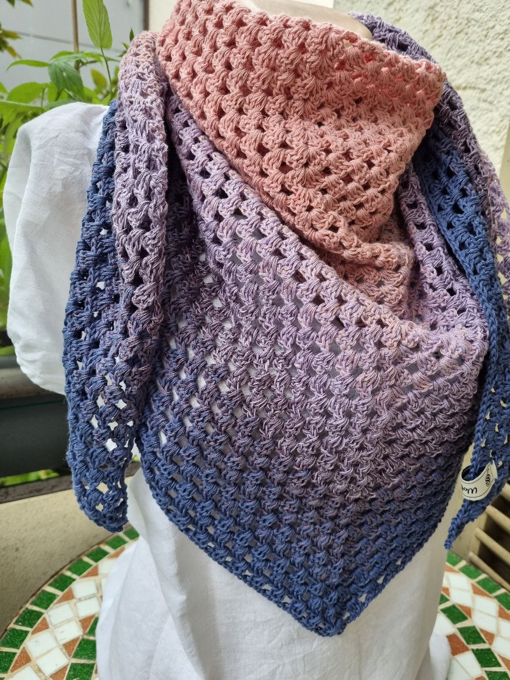 Foulards & écharpes: Dreieckstuch – Neuf (Voir description) à Zürich par LadyVoldekot 5