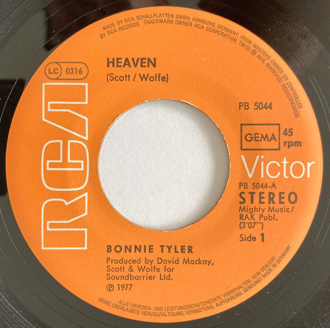 Vinyles: BONNIE TYLER - HEAVEN – D'occasion à Bottens par hotter-than-hell 2