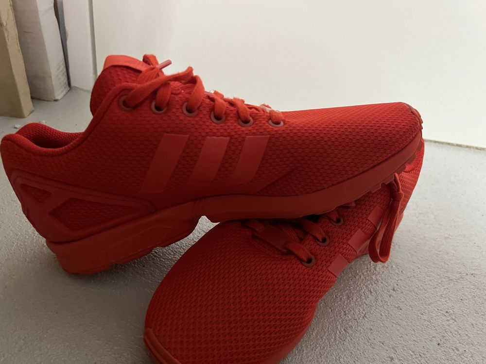 Flux adidas rot best sale