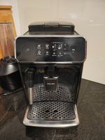 Kaffeevollautomat Philips Serie 2200 schwarz gebraucht