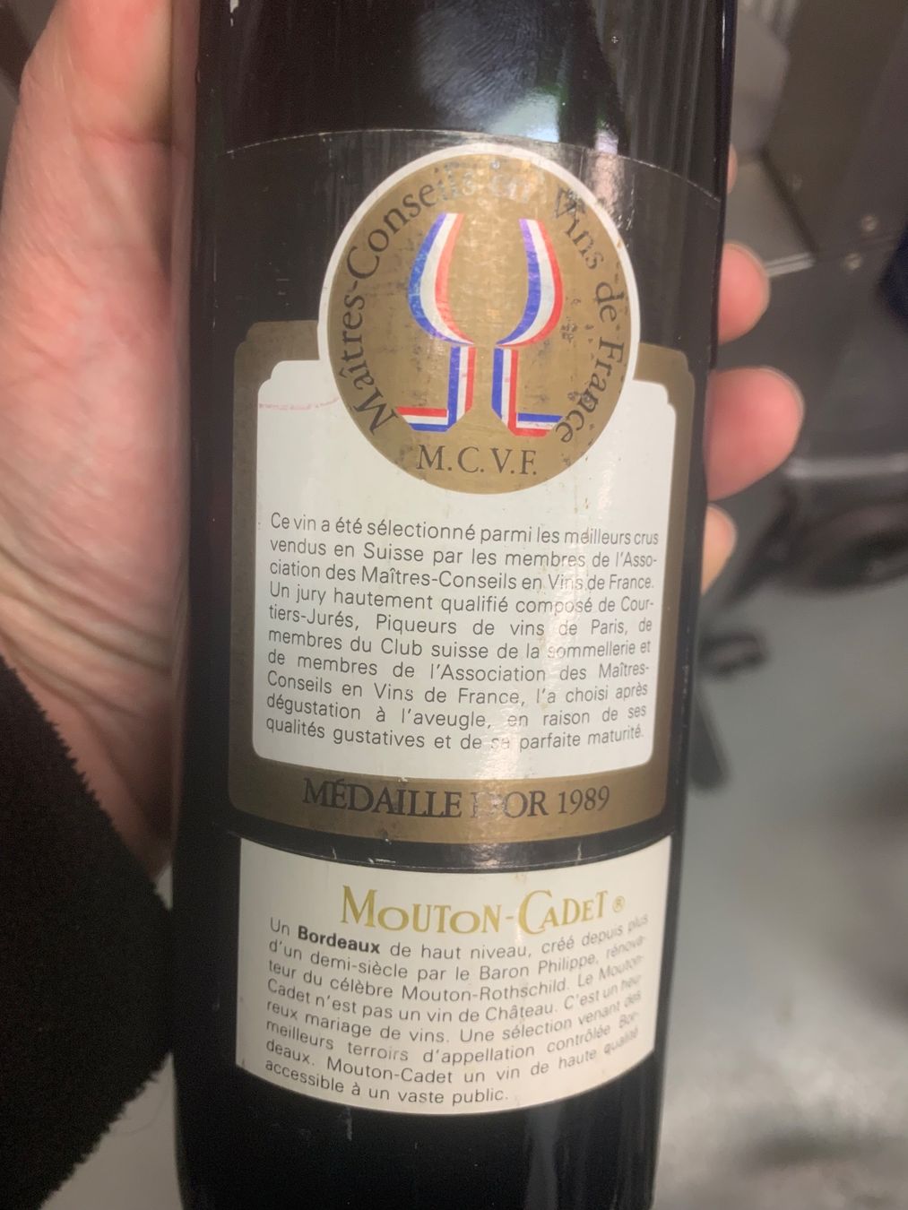 Vino: Mouton Cadet / Bordeaux Rouge 1986 – Nuovo (secondo la descrizione) da Ostermundigen venduto da Mcone 3