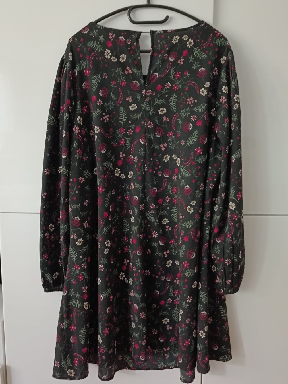 Kleider: Capsule Kleid Grösse 50 Langarm – Gebraucht aus Schliern b. Köniz von Lanka02 2