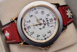 Tradition Schweizeruhr  Besticktes  Lederarmband  Swiss Made