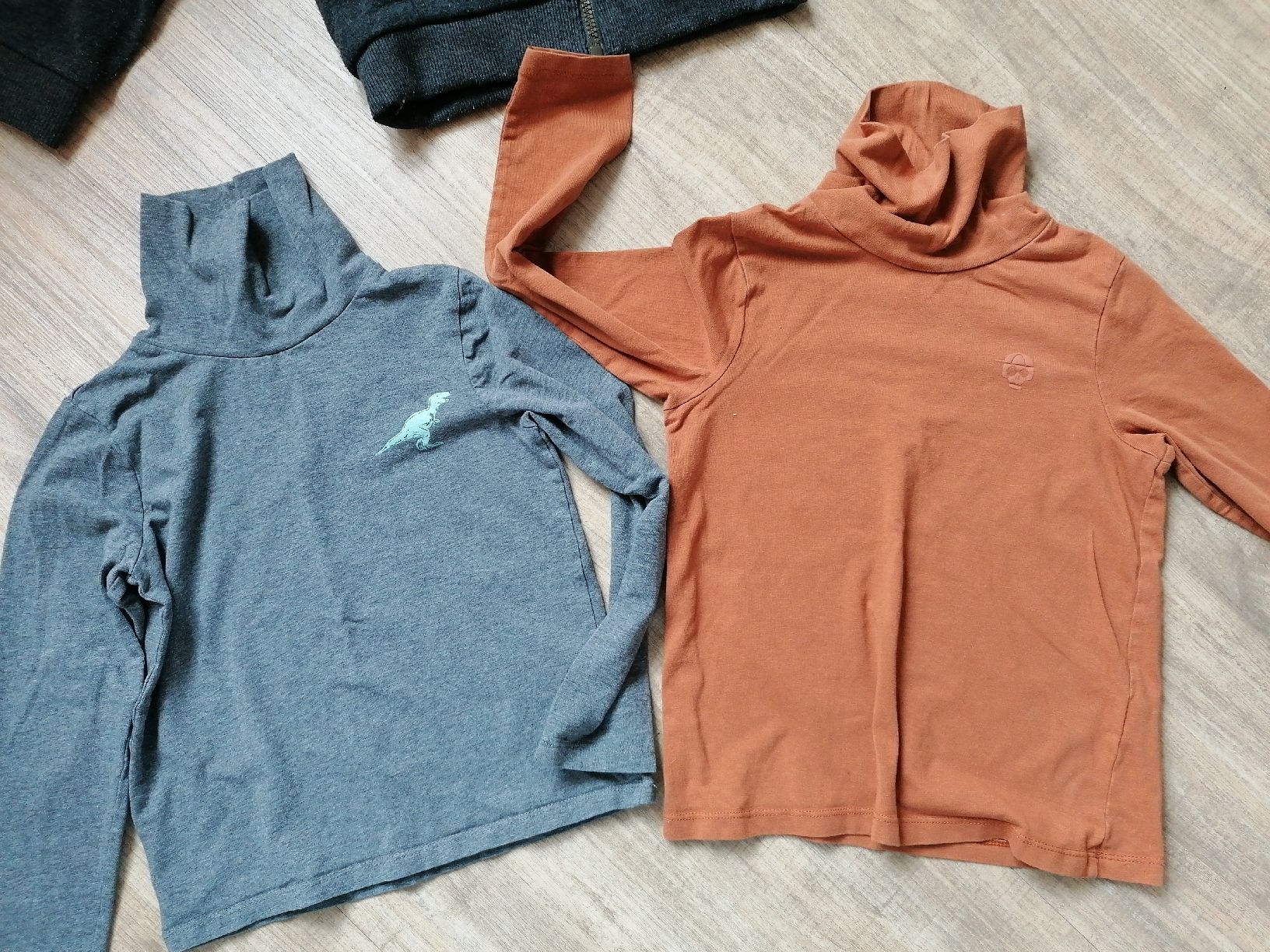 Lotti & Set di vestiti: Langarm shirts und jacke – Usato da Huttwil venduto da happy-82 3