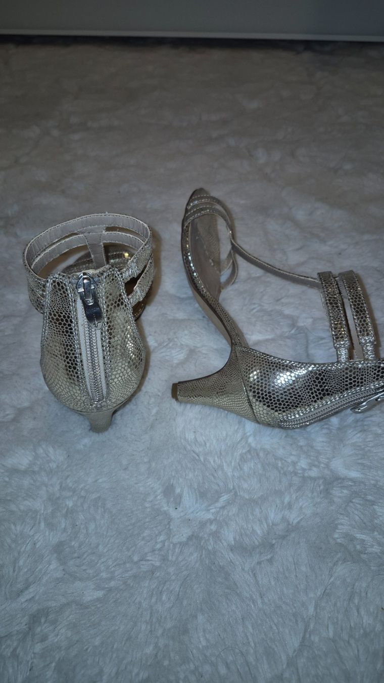 Tamaris Scarpe da donna: Sandaletten Damen Grösse 38 – Nuovo (secondo la descrizione) da Kirchberg BE venduto da caki-coki2017 1
