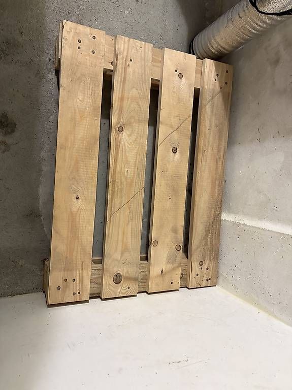 Pallets: 2 Halbpalette 800x600mm – Usato da Adlikon B. Regensdorf venduto da sar_g6kn 2