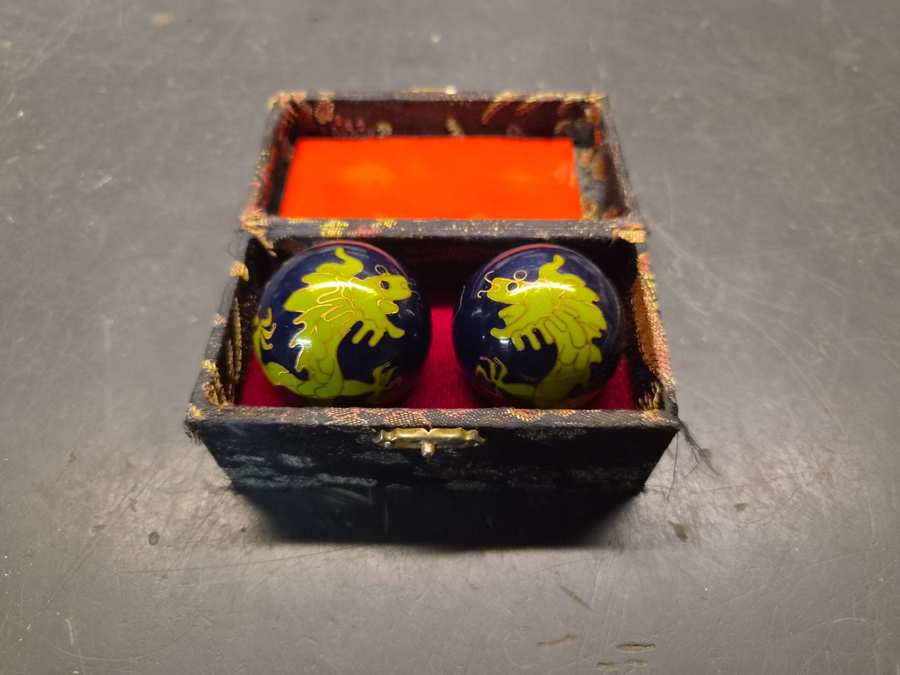 Alle Dekorationen: Ancienne boule chinoise – Gebraucht aus Conthey von greenday85 1