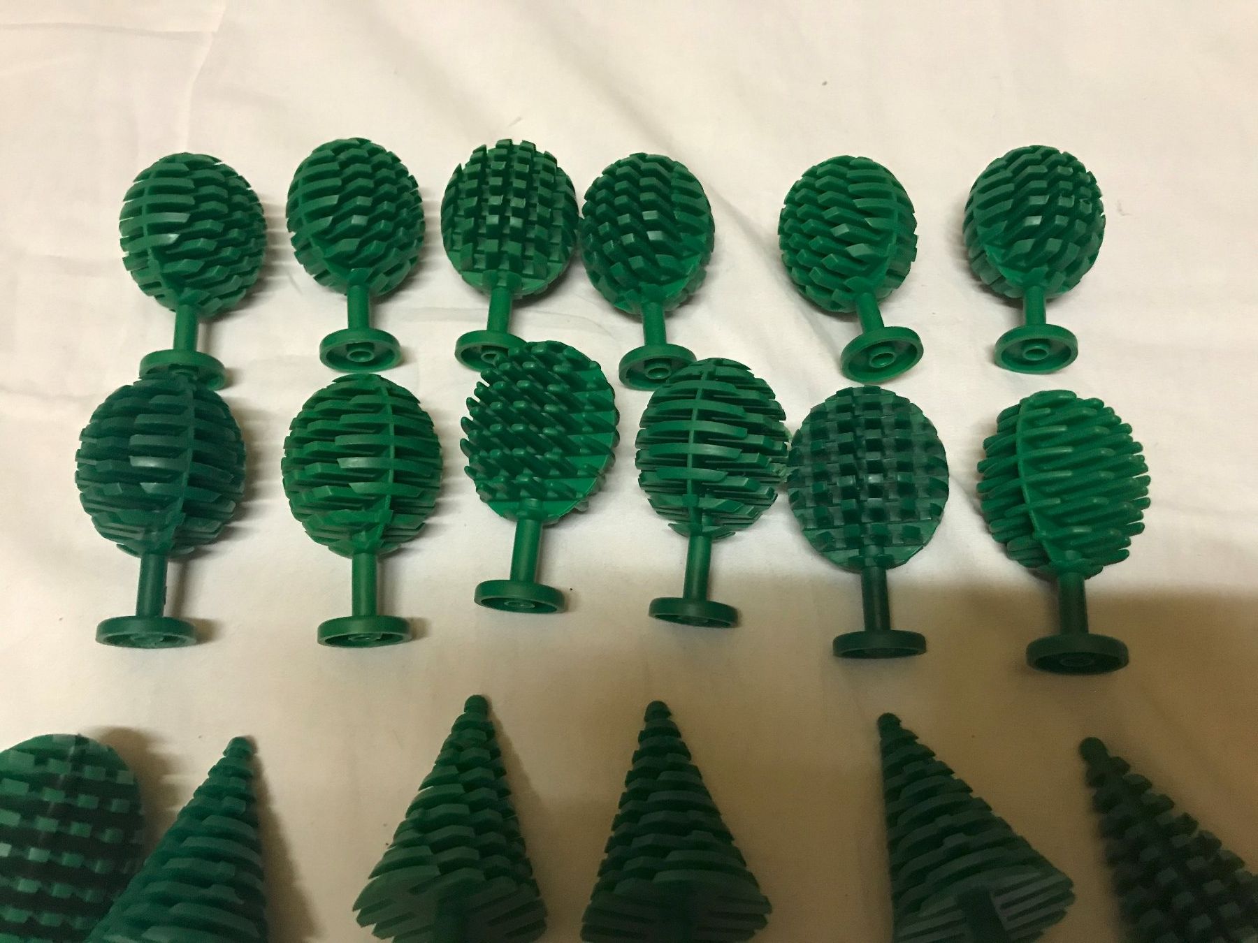Lego Kit di costruzioni: Lego Bäume 30x – Usato da Ennenda venduto da ZiskaGL 1