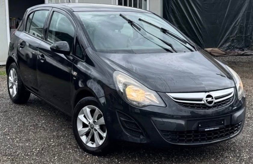 Opel Autos: Opel Corsa 5-porte nera – D'occasion à Viganello par dar_9jwr