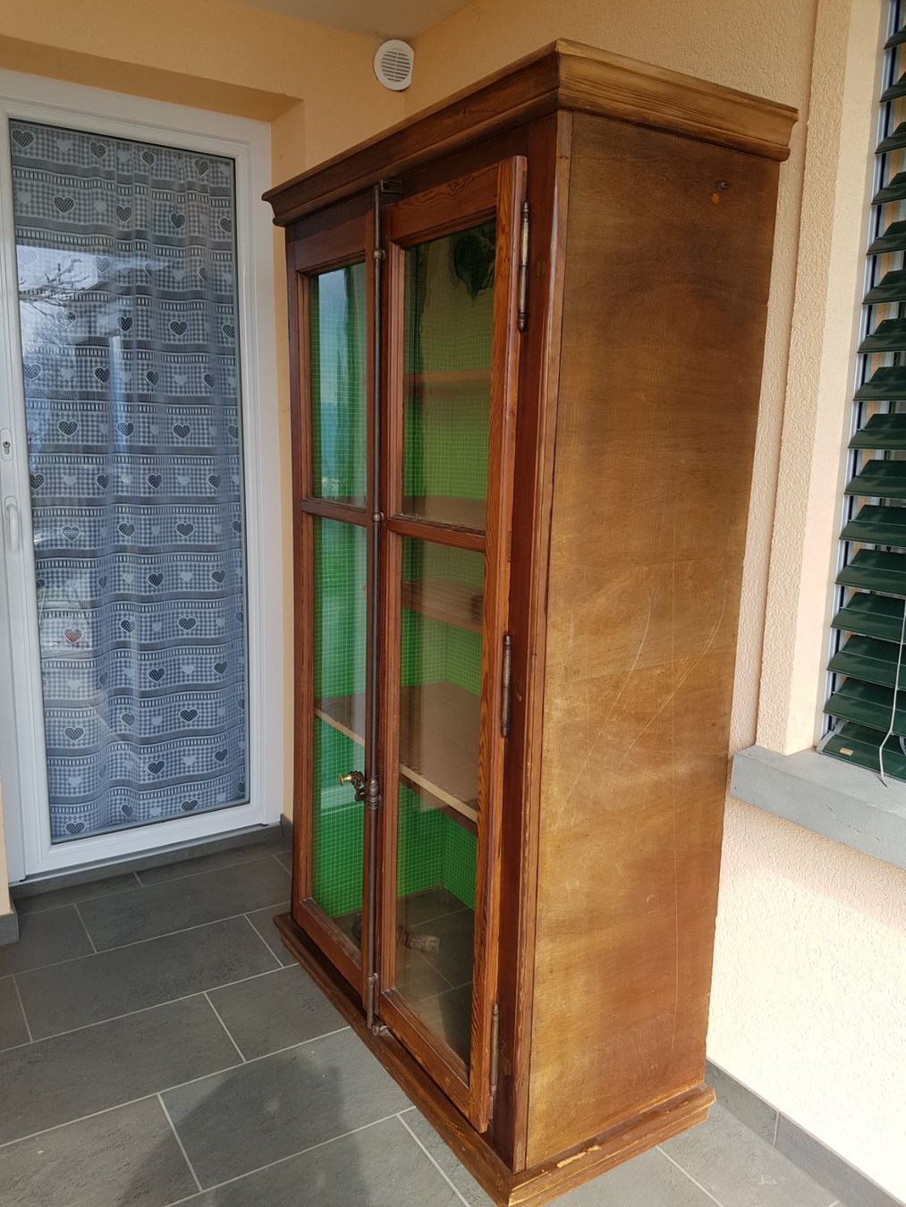Armoires: Armoire ancienne massive – D'occasion à Blonay par zenith3 1