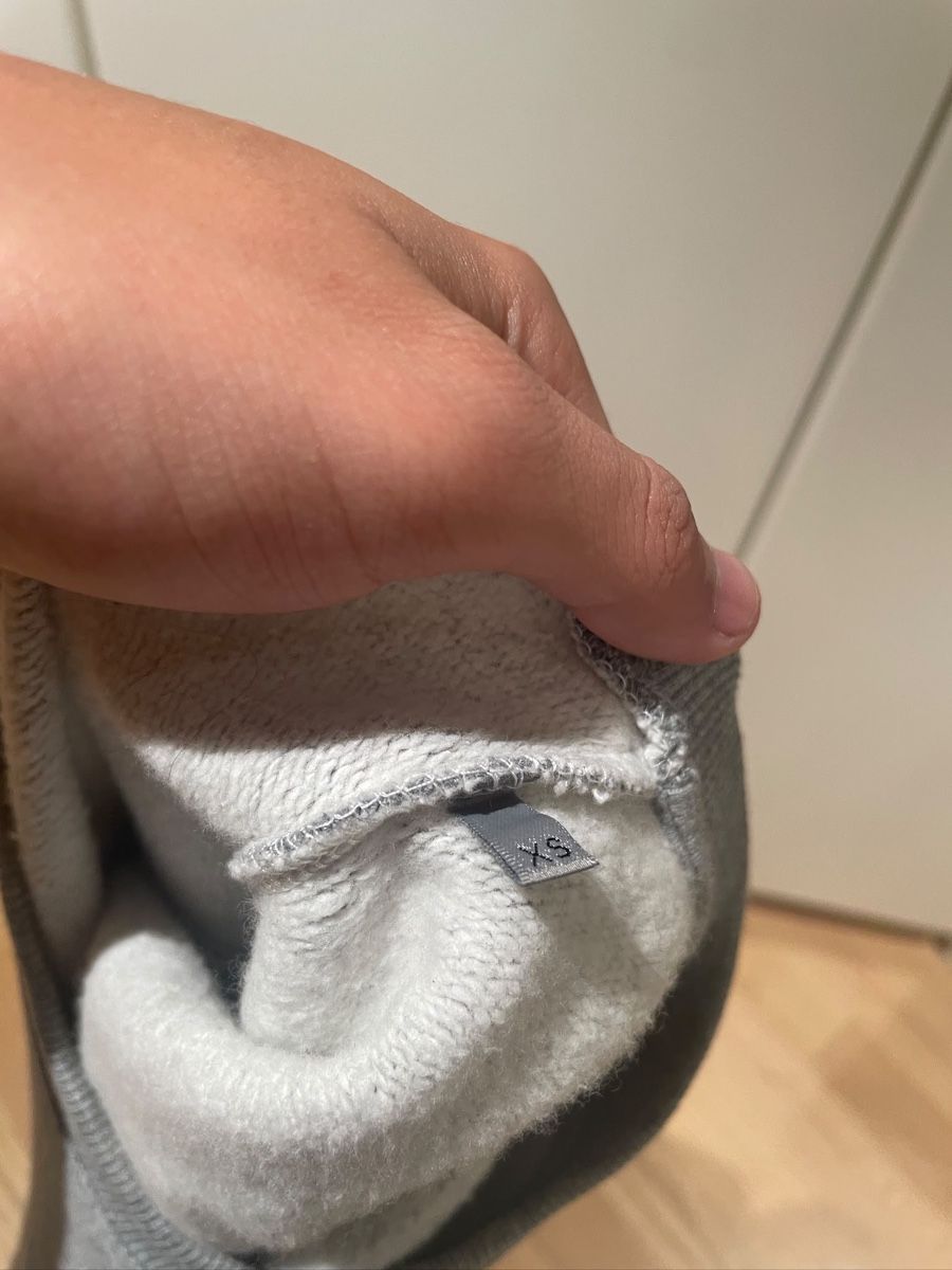 Dior Pulls & Sweat-shirts: Dior CD Crewneck  – Neuf (Voir description) à Zollikerberg par max_k8gv 3