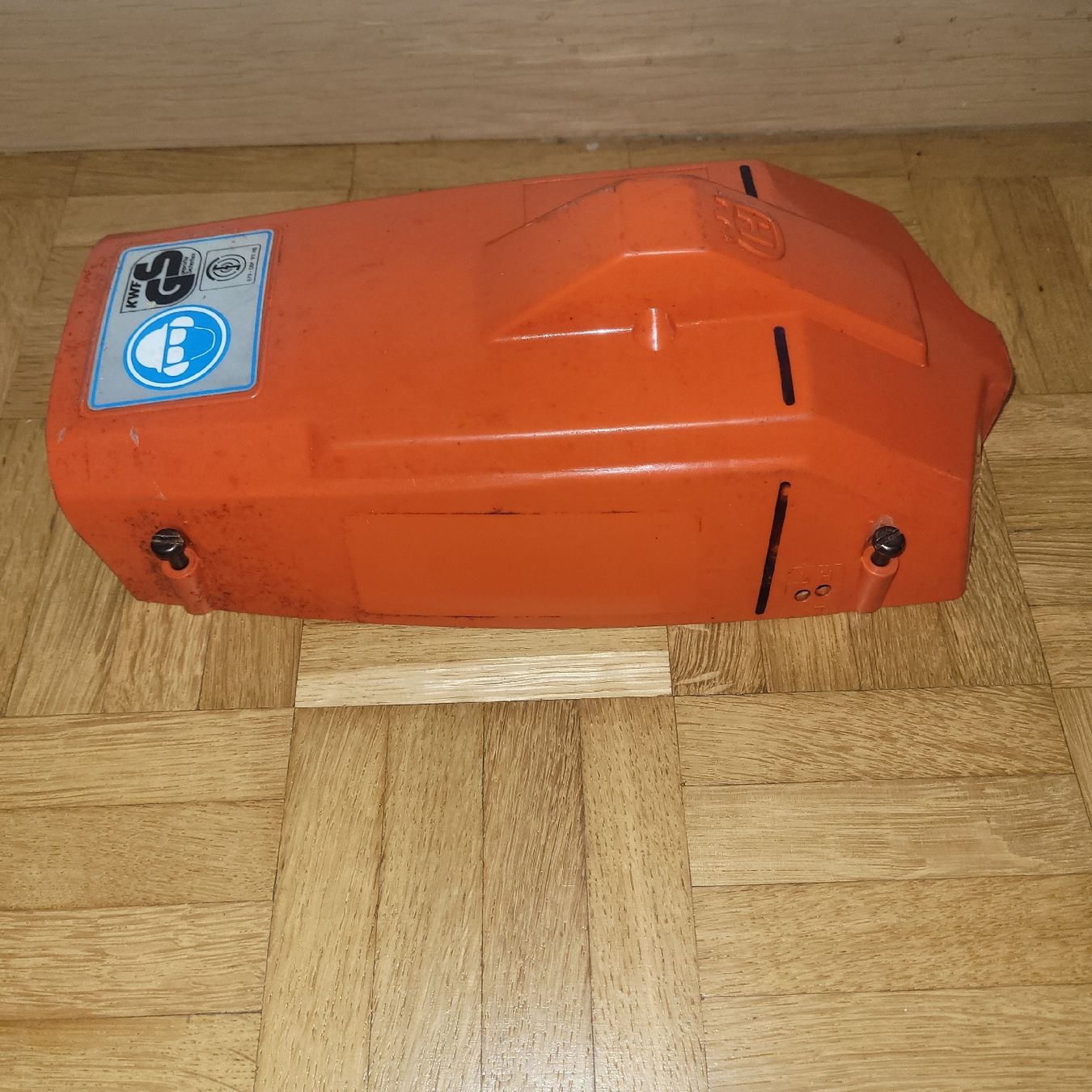 Husqvarna Sägen: Husqvarna 254 xp zylinderhaube – Gebraucht aus Bolligen von matijav