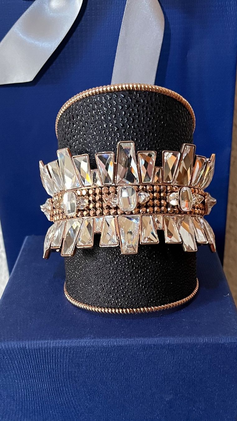 Swarovski Armbänder & -reifen: Swarovski Statement Armband neu, original mit box – Neu (gemäss Beschreibung) aus Kirchleerau von Piroska05 3