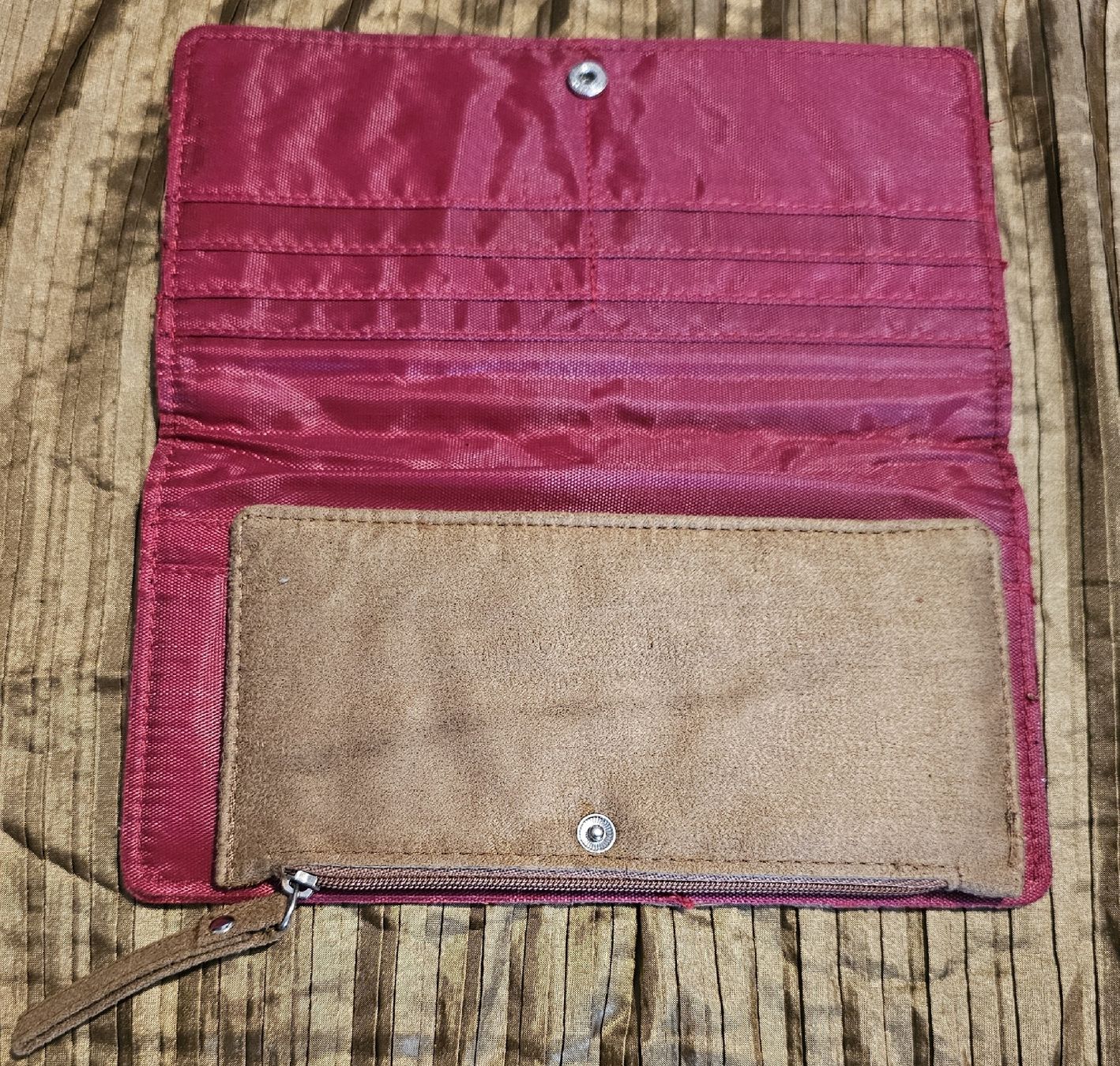 Portamonete: Portefeuille NAFNAF beige. – Nuovo (secondo la descrizione) da HENNIEZ venduto da mjm_vp6n 2