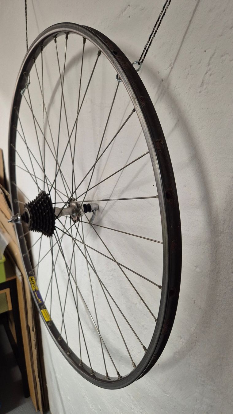 Mavic Pneumatici & Ruote complete: Vintage Collé Rennvelo Hinterrad – Usato da Pratteln venduto da Igeli55 5