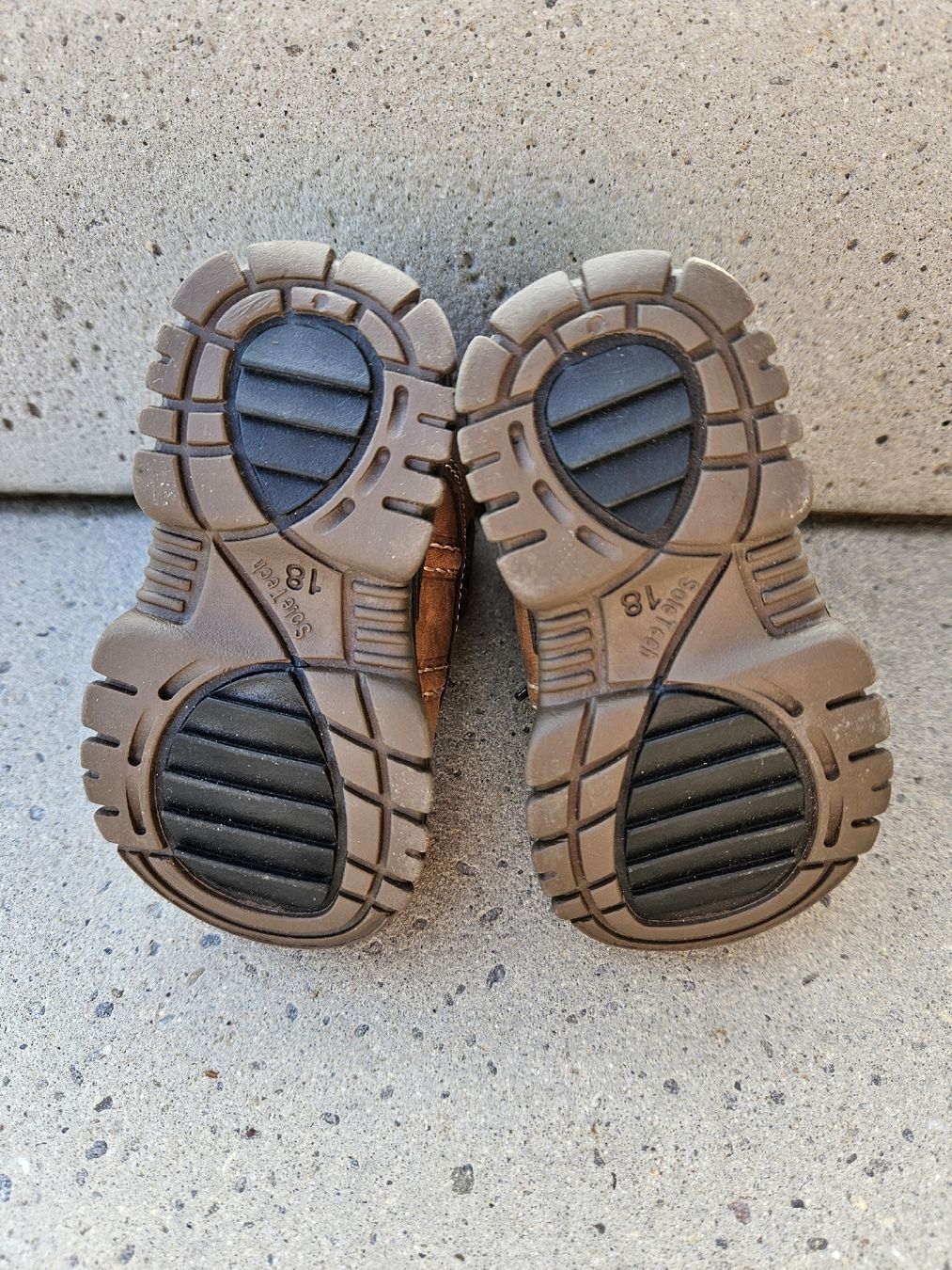 Chaussures garçon: Winterschuhe Gr. 18 – Neuf (Voir description) à Worb par jun_fj8w 7