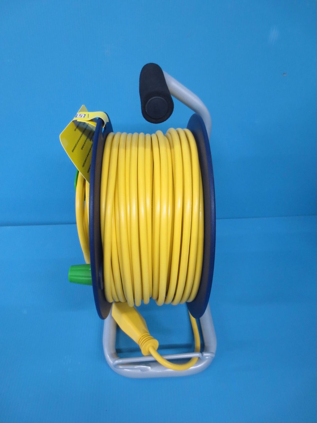 Cavi: 40m Loop Garten Kabelrolle von Steffen mit 2 x T13 Stecker – Nuovo (secondo la descrizione) da Sulz LU venduto da Elektrofachverkauf 7