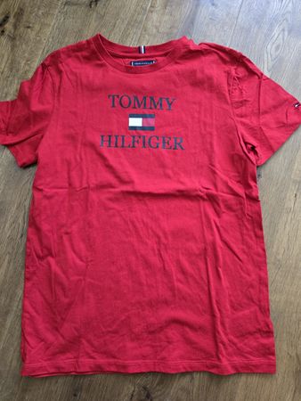 Tommy Hilfiger T-Shirt, Gr. 176, rot, guter Zustand