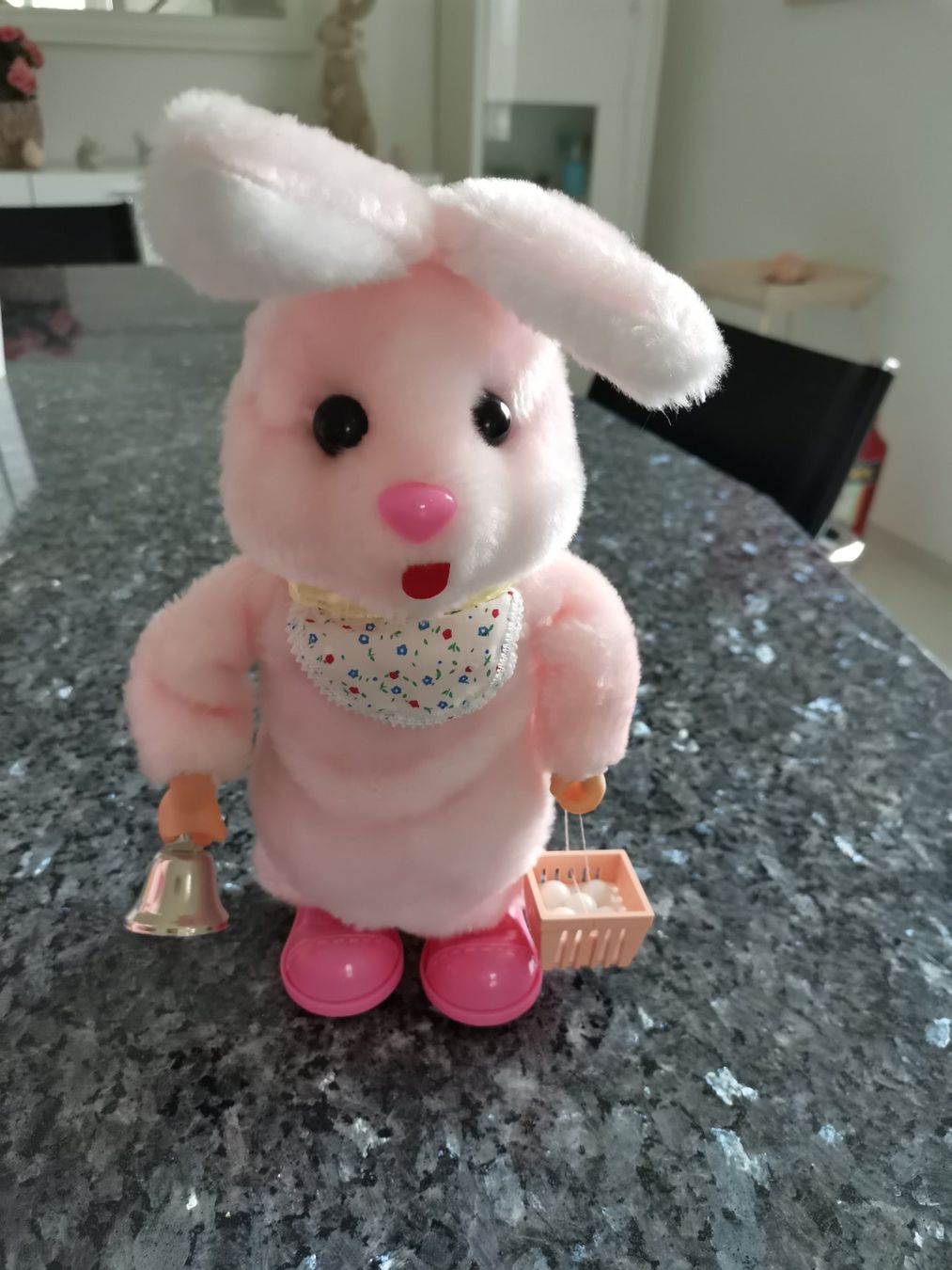 Statuette: Hase Duracell – Usato da Biel/Bienne venduto da No62 3