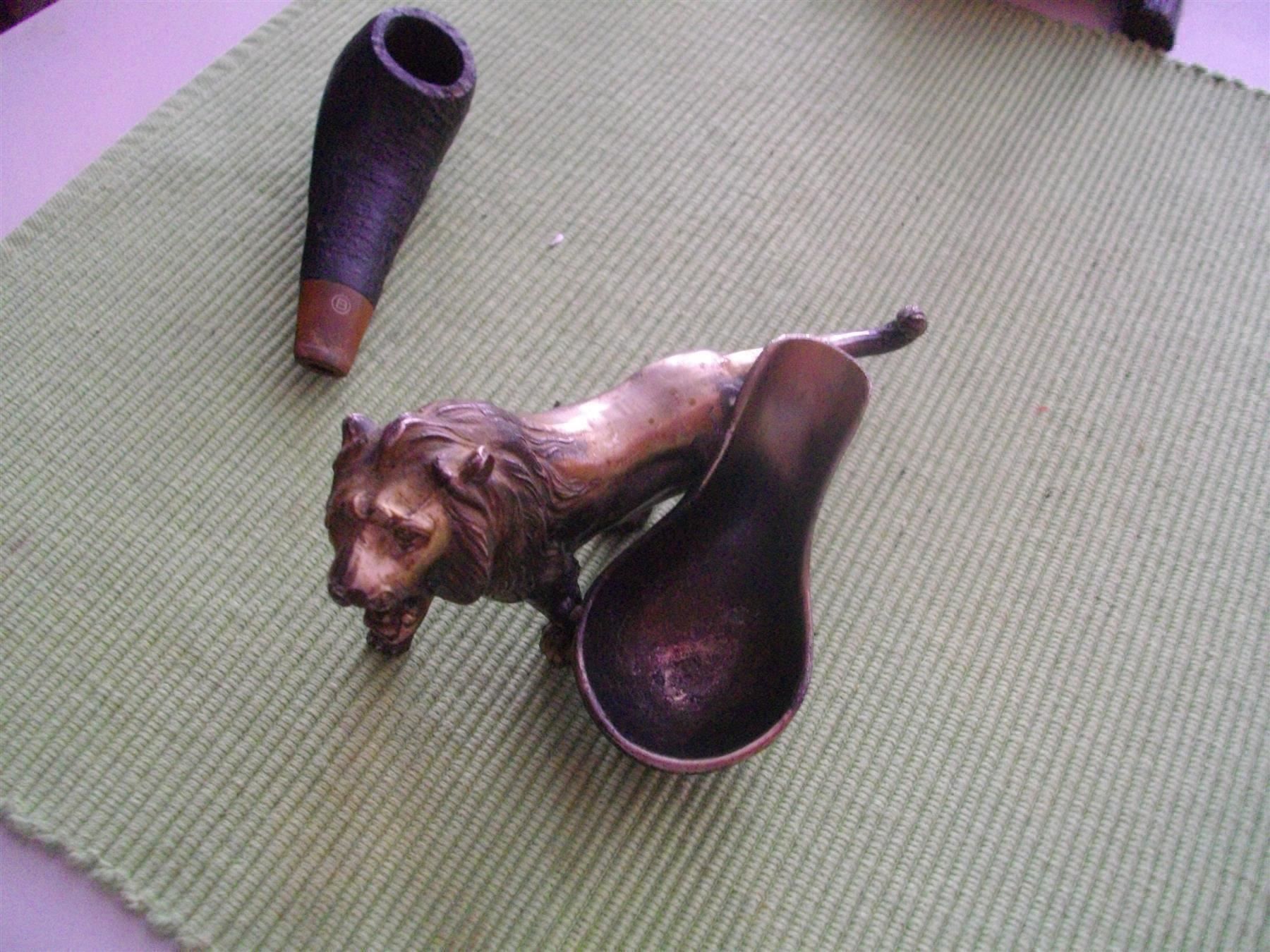 Pipe & Accessori: Messing Löwe mit Pfeiffe – Usato da Zürich venduto da protea59 2