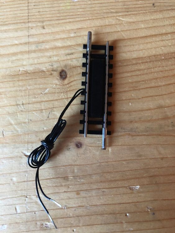 Minitrix Kontaktgleis Mit Magnetschalter (Neu (gemäss Beschreibung)) In