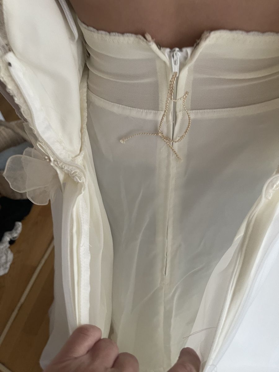 Vestiti: Wunderschönes Vintage Brautkleid mit Spitze – Usato da Rüschlikon venduto da Lajniii 5