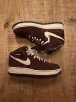 Nike Air Force 1 Mid ’07 – Braun / Weiss – Wildleder – Gröss