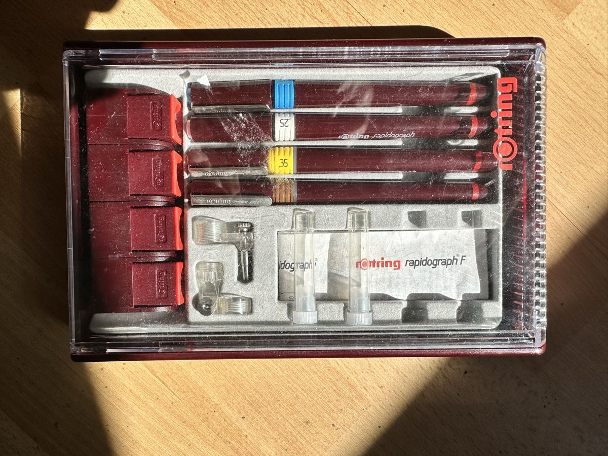 Rotring Stylos & Marker: Rotring Rapidograph Set  – Défectueux à Zürich par Troy_K