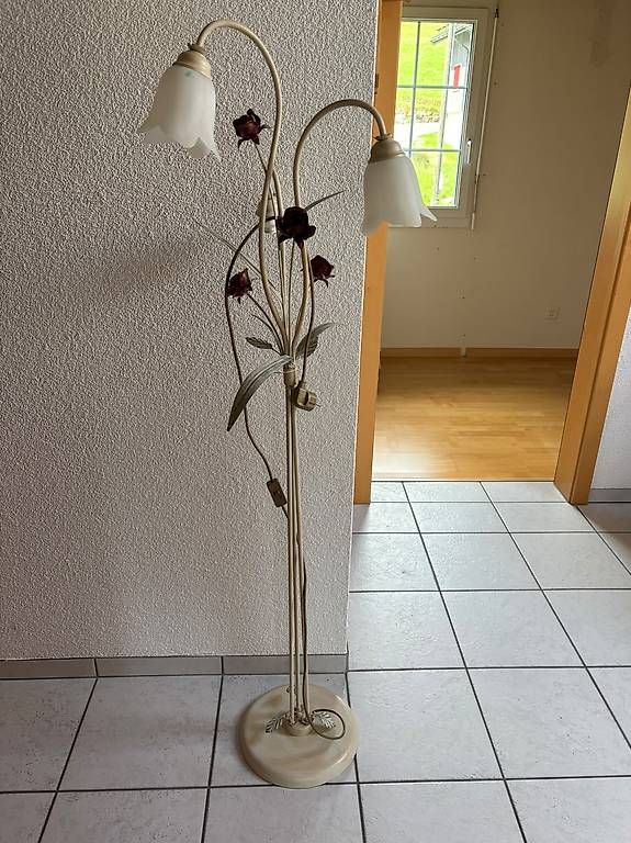 Lampes:  Stehlampe – D'occasion à Wildhaus par Menario87