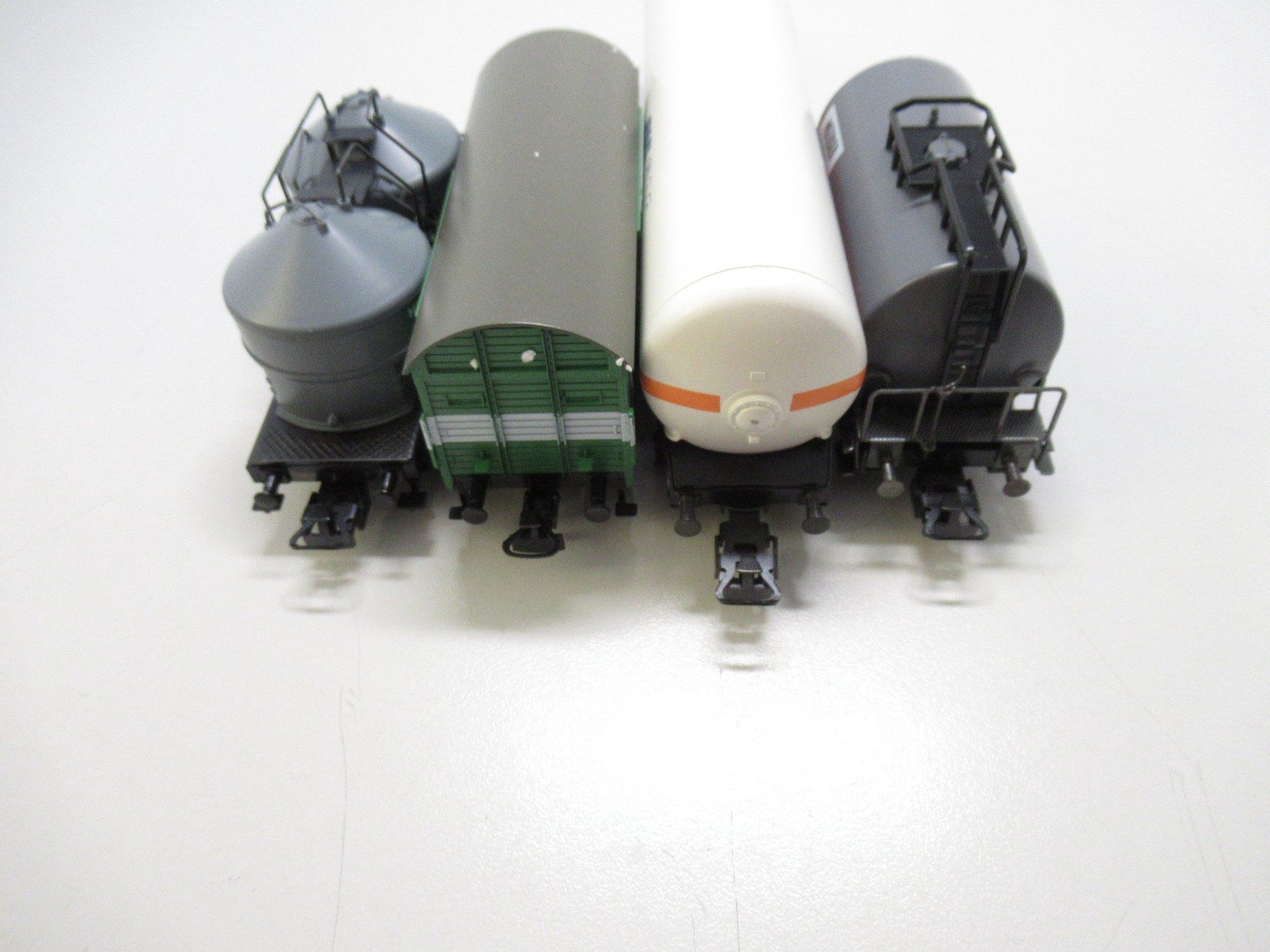 Märklin Modellini di ferrovie: Märklin 4792 Regional Wagen-Set "Südwest" H0 Wechselstrom – Usato da Basel venduto da mhmarken 3