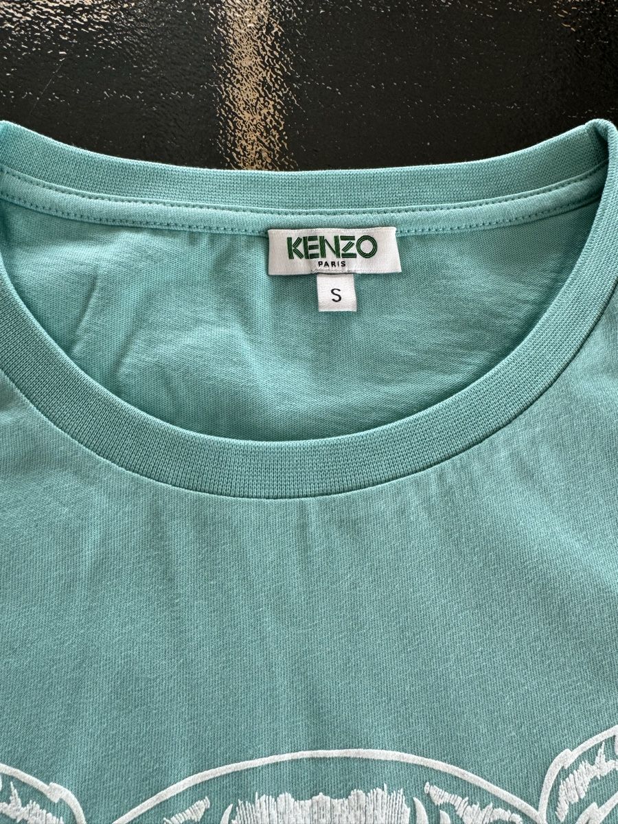 Kenzo T-shirt: Kenzo T-Shirt – Nuovo (secondo la descrizione) da Schöftland venduto da Guccigirl 2