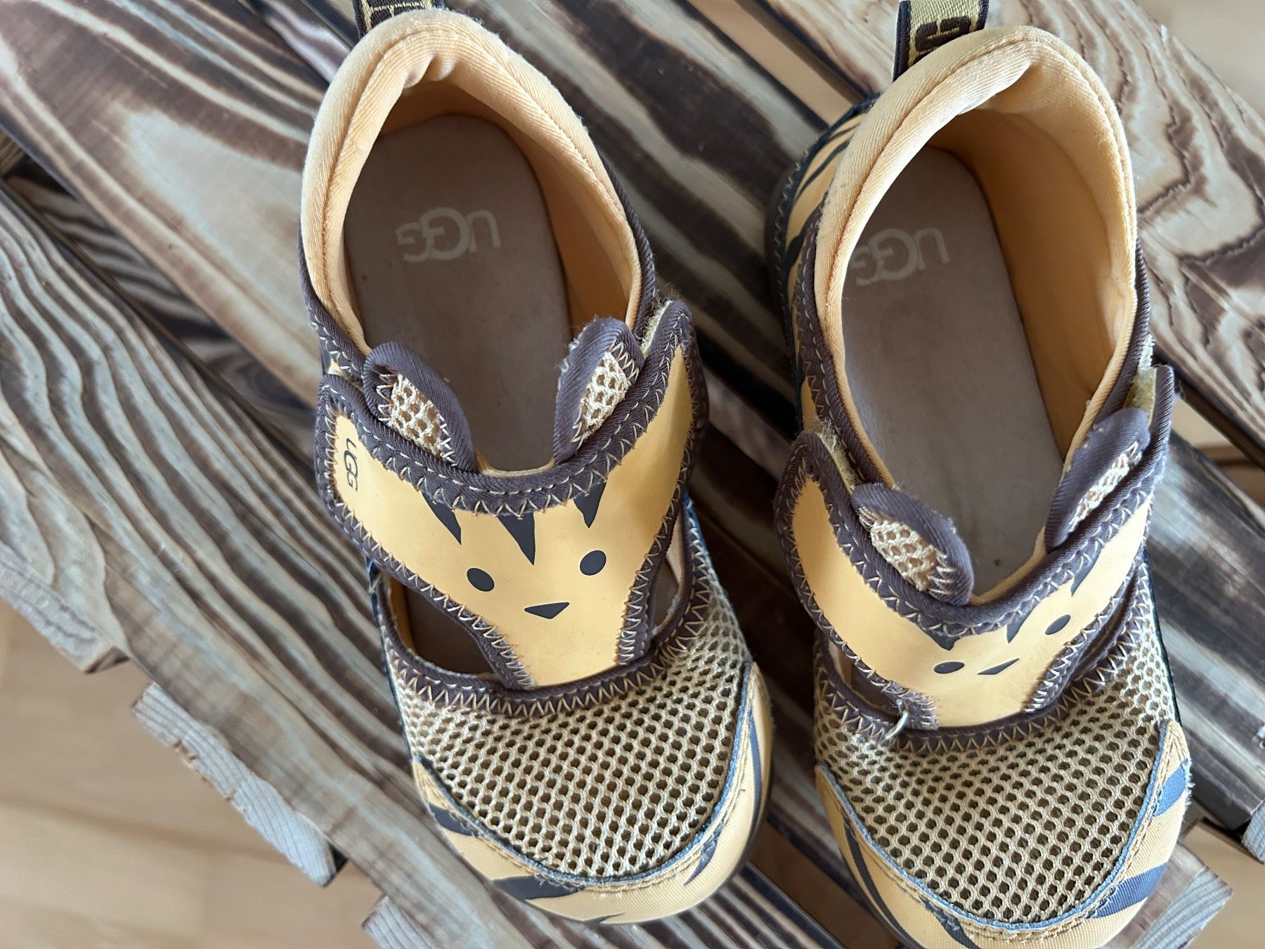 Scarpe per ragazzi: UGG Kinder-Sommerschuh, Größe 30 – Usato da CHAM venduto da kam_6slh 2