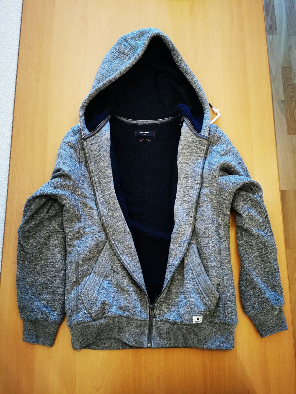 Jack & Jones Maglioni & Felpe: Jack and Jones Hoodie, Grösse M – Nuovo (secondo la descrizione) da Konolfingen venduto da olijan13 1