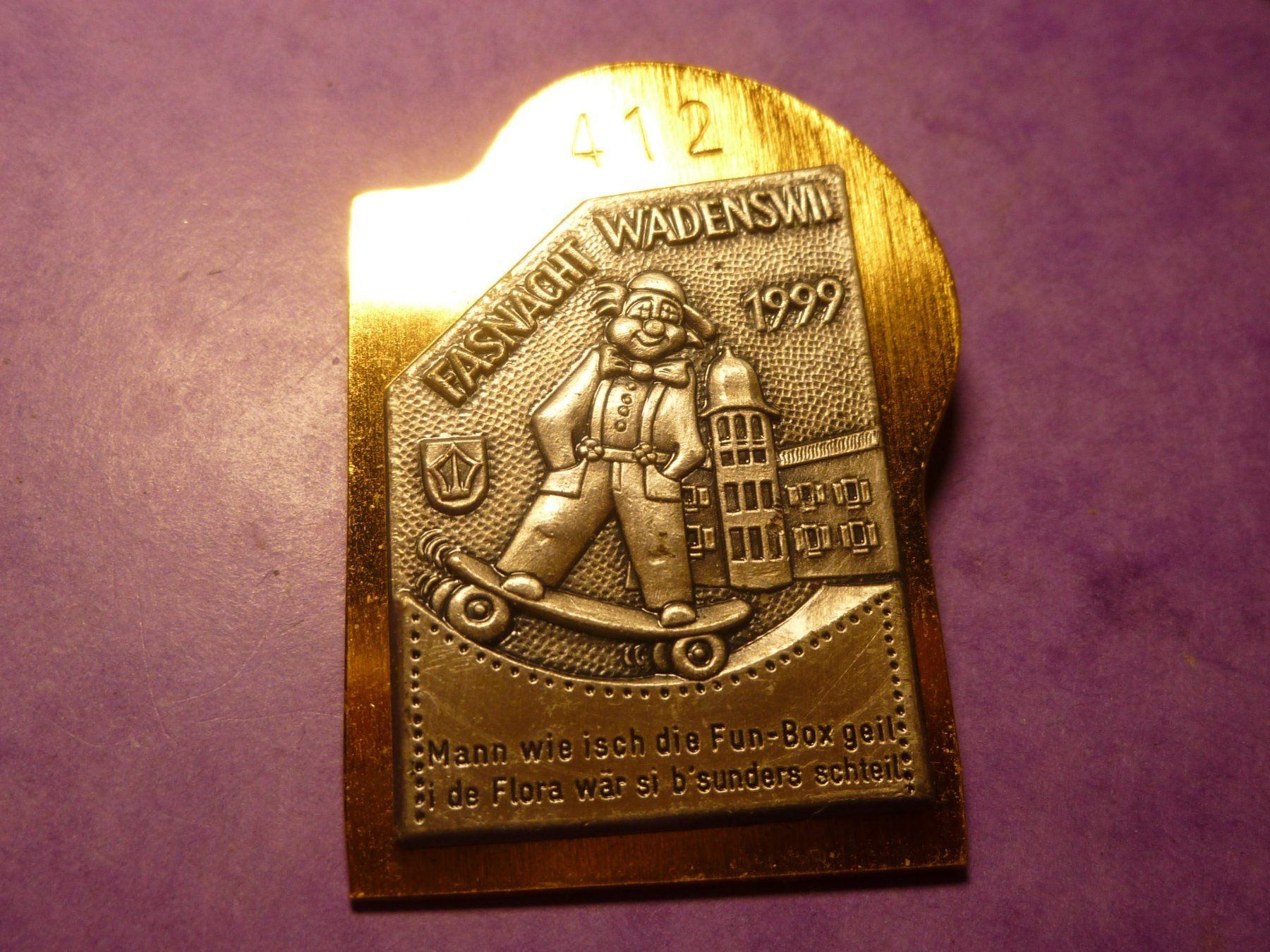 Plaquettes & Badges: WÄDENSWIL  1999 GOLD – D'occasion à Ried (Muotathal) par Mandarin02