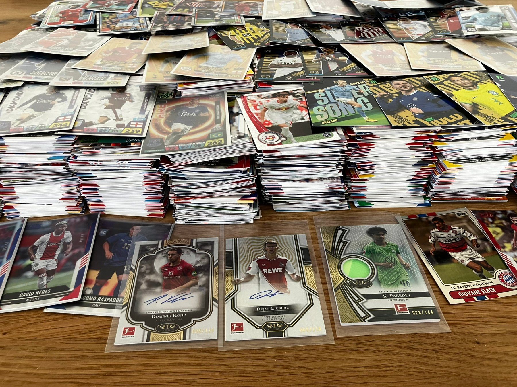Topps Sammelbilder & Trading cards: Fussball Sammelkarten 3700+ – Neu (gemäss Beschreibung) aus Altdorf UR von  9