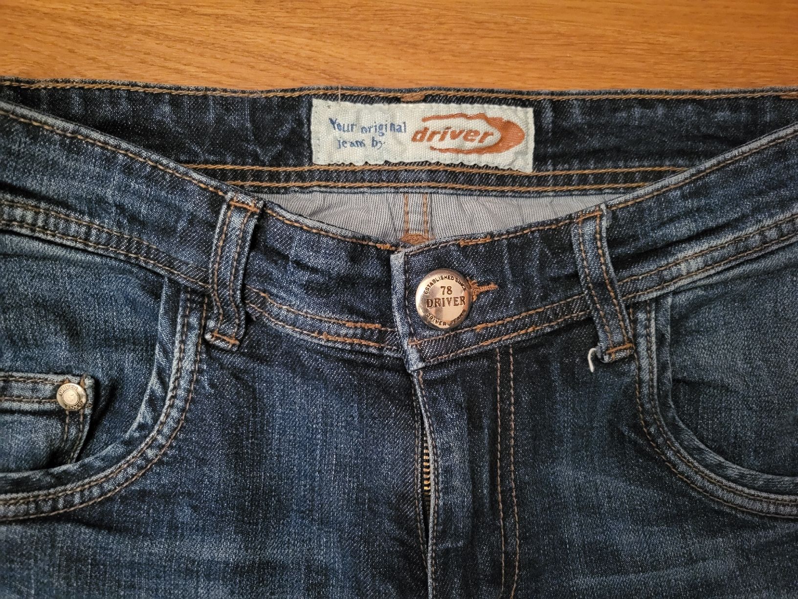 Jeans: Driver Jeans Gr. 30/32, Top Zustand – Usato da Embrach venduto da Tanameras 1