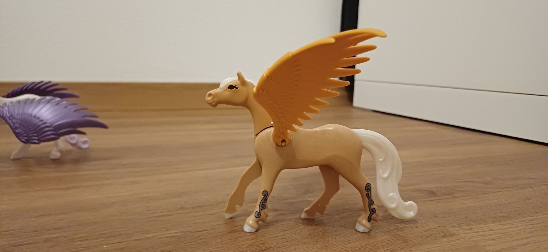 Playmobil Giocattoli: Playmobilschloss mit Kutsche – Usato da Kriens venduto da mel_z7m8 6