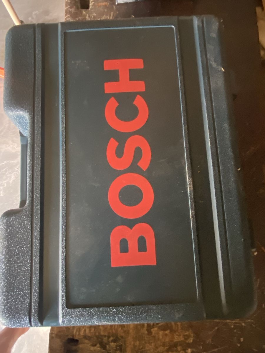 Alle Maschinen: Bosch Akku Hobelmaschine – Gebraucht aus Chur von mma_m28f