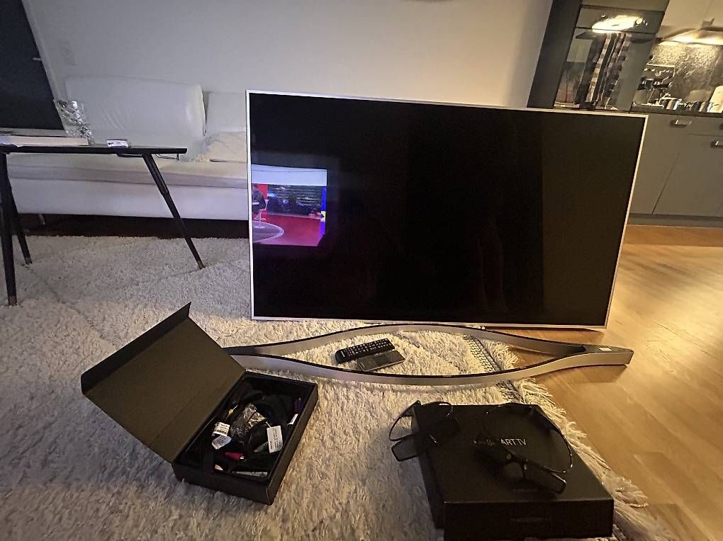 Samsung Televisori: Samsung Tv – Usato da Schlieren venduto da jul_yrw7