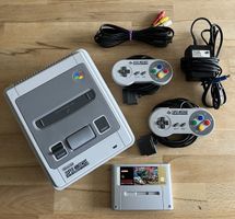 Super Nintendo SNES Konsole + Zubehör + Street Fighter II