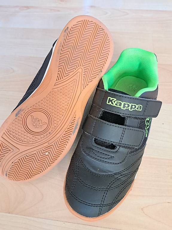 Scarpe per ragazzi: Hallenturnschuhe Grösse 34 – Usato da Winterthur venduto da feehee 2
