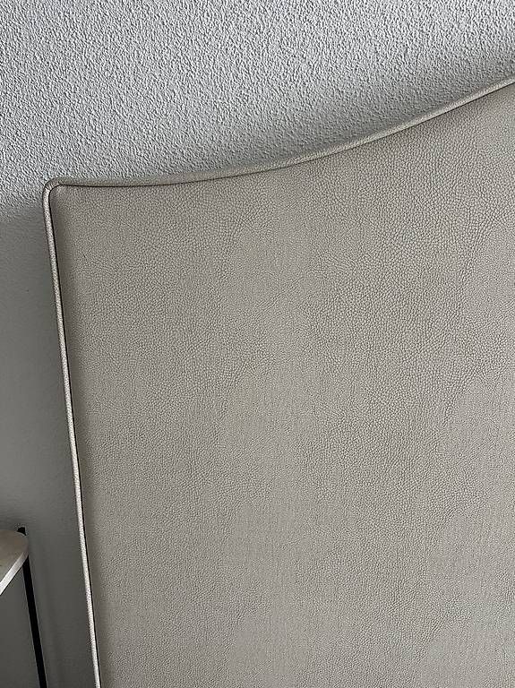 Letti: Boxspringbett / Bett 180x200 – Usato da Rickenbach Sulz venduto da TTT03 3