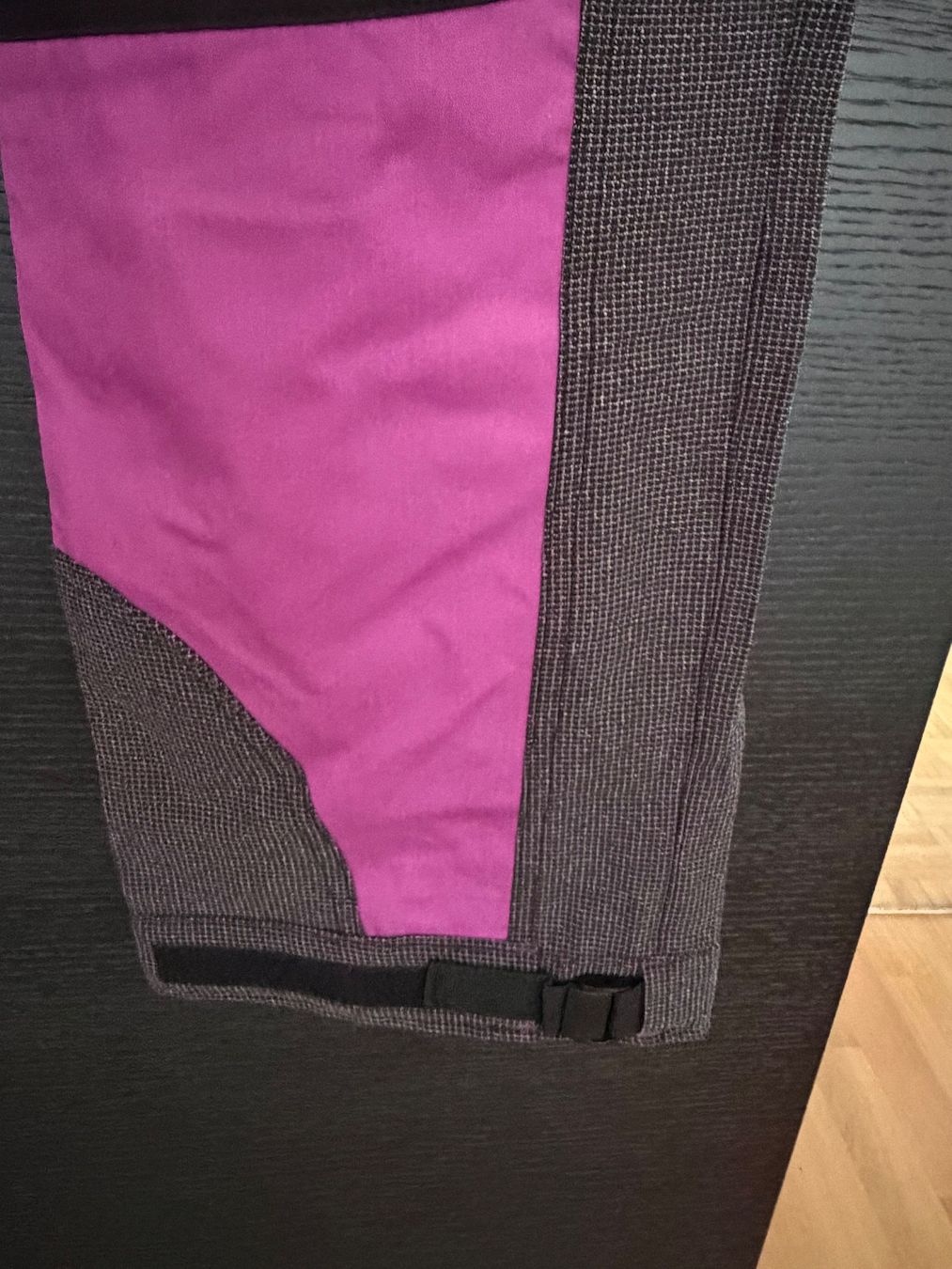 Dogger Pantalons: Dogger Xena Hose violett-schwarz – Neuf avec emballage d'origine à Meilen par Sura18 9