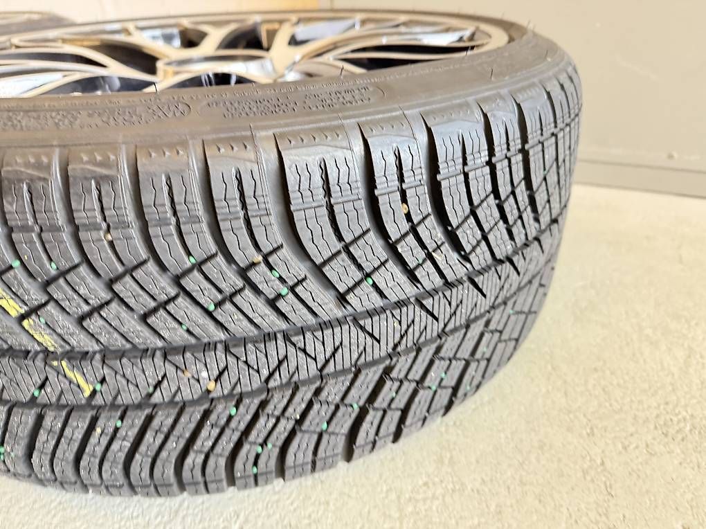 Pneumatici & Ruote complete: Porsche 911 991 Winterradsatz – Usato da Mägenwil venduto da Vis_46 4