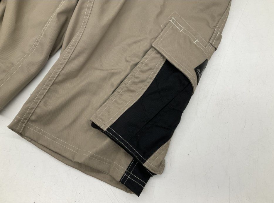 Hosen: Neue Mascot Arbeitsshorts Grösse 43 – Neu und originalverpackt aus Rüthi (Rheintal) von Balty 2