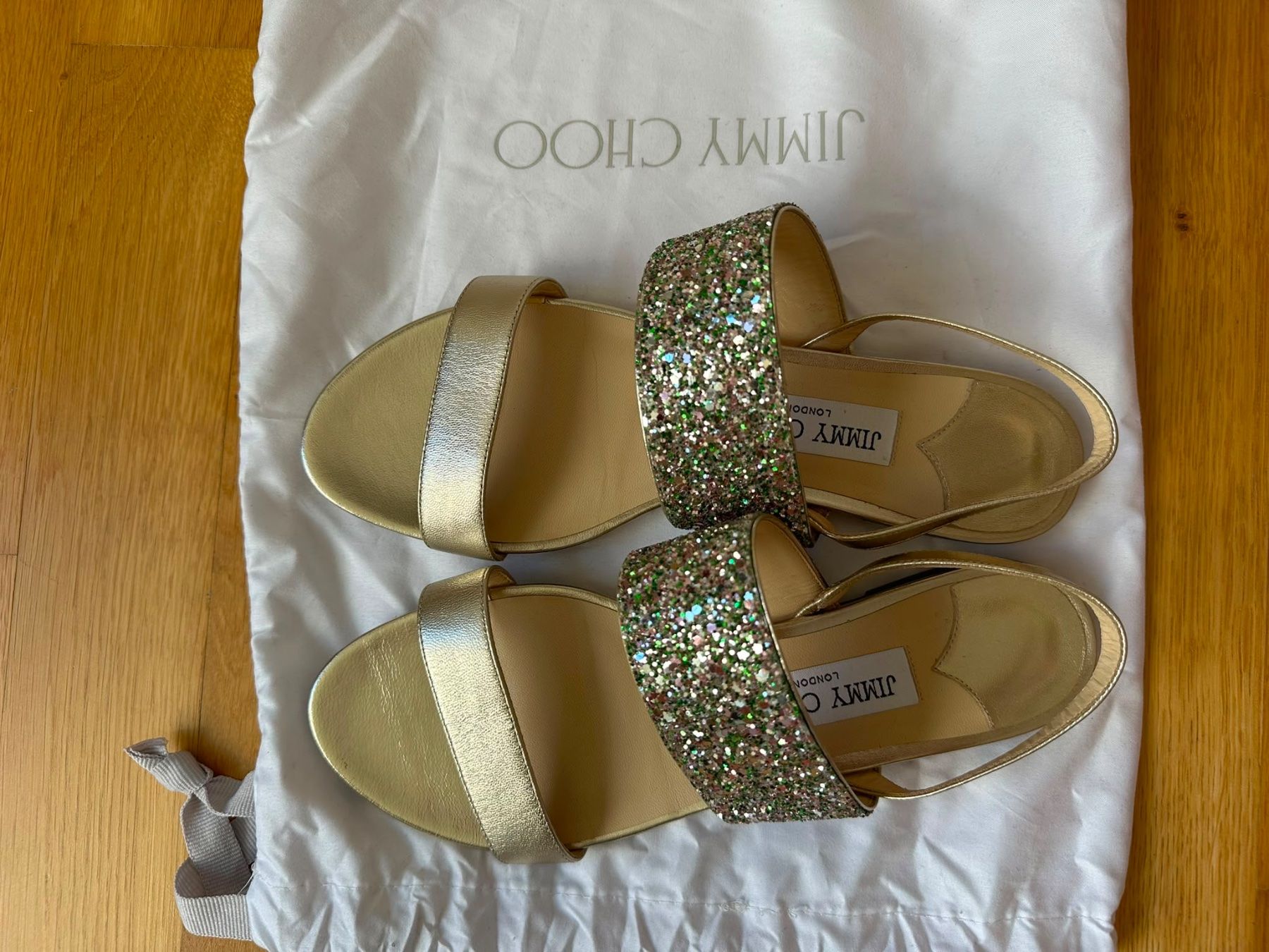 Jimmy Choo Scarpe da donna: sandale paillettes Jimmy Choo – Nuovo (secondo la descrizione) da Zürich venduto da hel_8m92