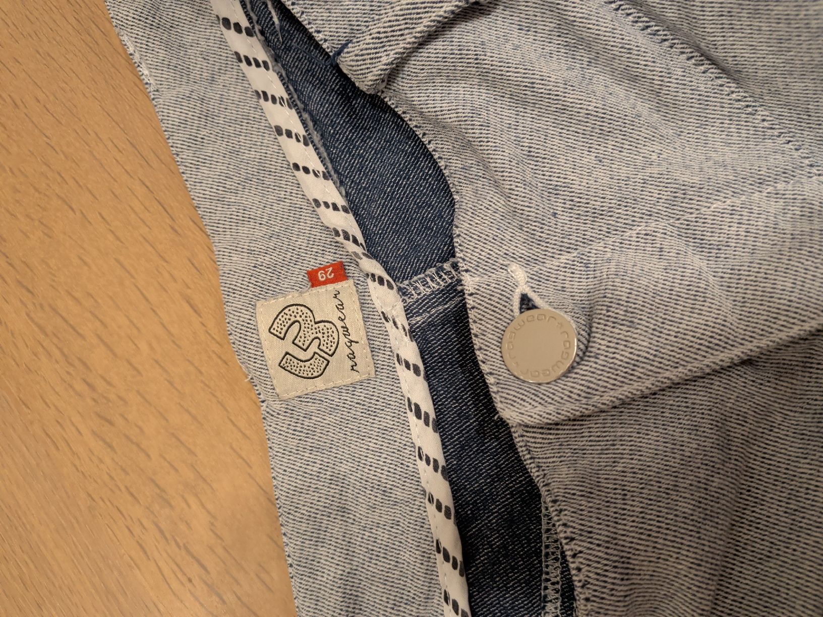 Pantaloni: ragwear shorts damen Gr. 29 – Usato da Mörschwil venduto da nemo1975 1