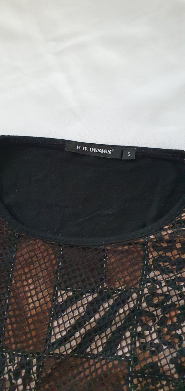 T-shirt: 2 schöne Shirts in S – Usato da Niederbuchsiten venduto da klengyel 3