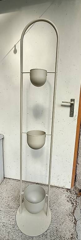 Altro per la casa: Ikea Blumenständer  – Usato da Gwatt (Thun) venduto da Bennae