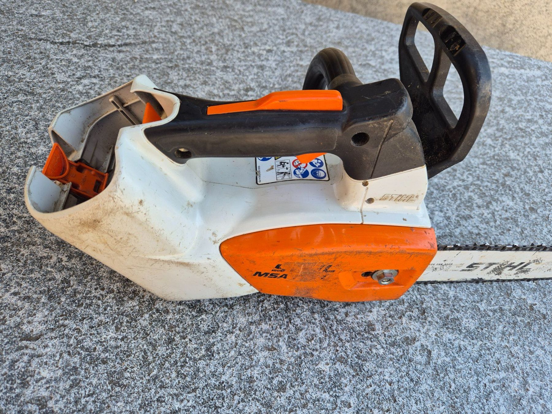 Stihl Sägen: Stihl Akku-Säge MSA 160T – Defekt aus Oberägeri von Timoline00